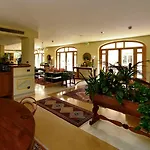 San Luca فندق سبوليتو