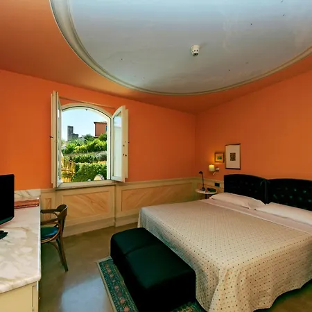 San Luca Hotel 4*